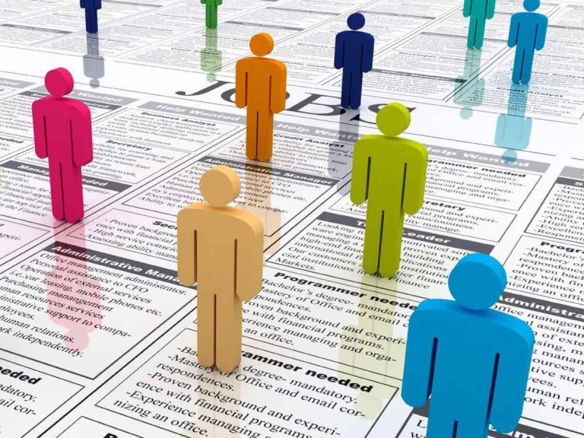 Αύξηση ανεργίας με ταυτόχρονη αύξηση κενών θέσεων εργασίας